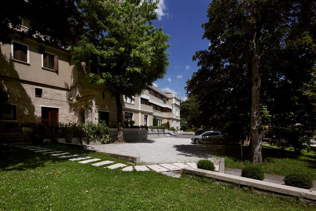 Hotel Cristallo โกเนลยาโน ภายนอก รูปภาพ