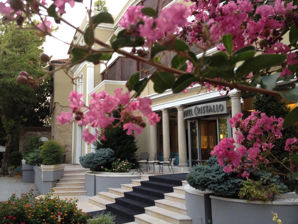 Hotel Cristallo โกเนลยาโน ภายนอก รูปภาพ
